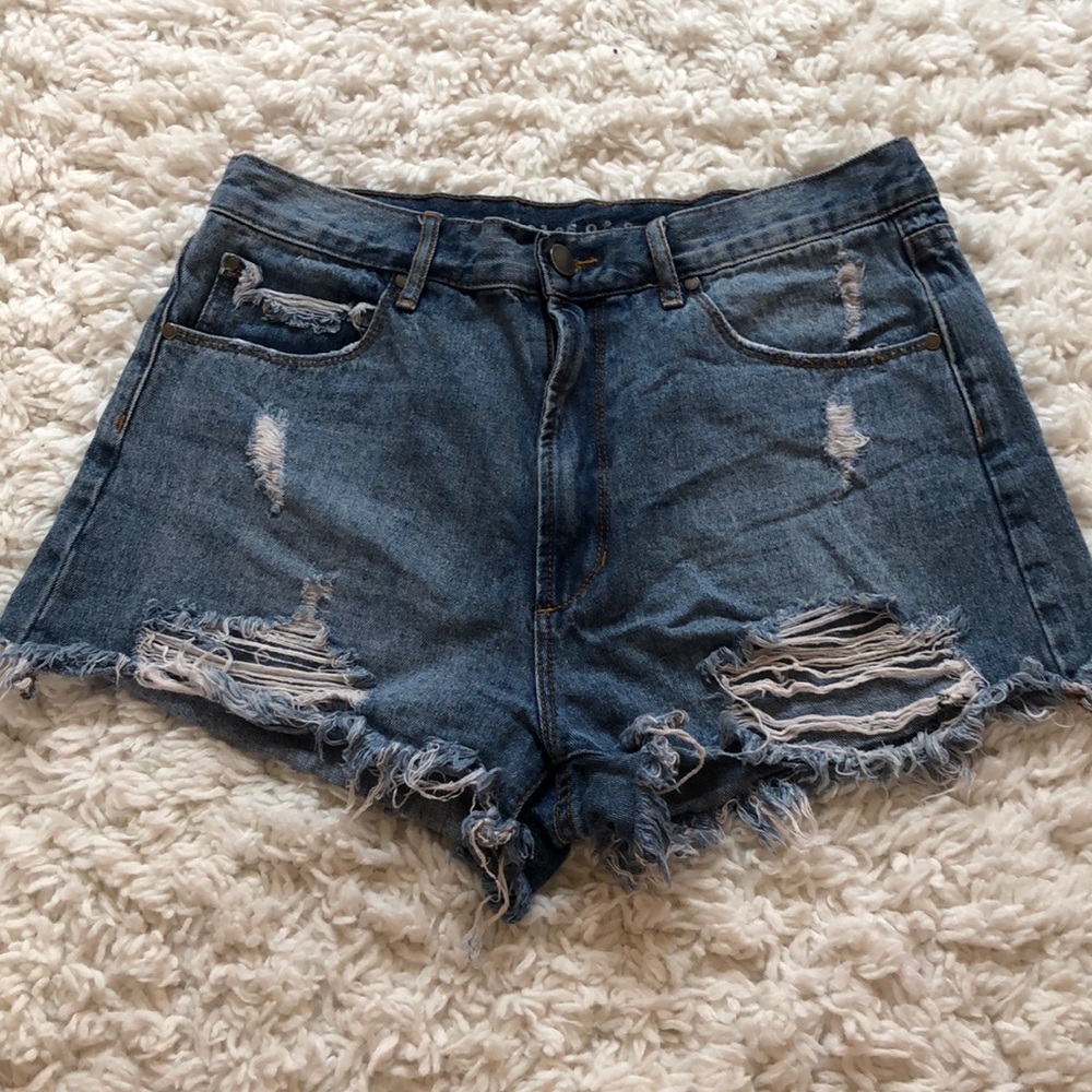 High waisted ripped jean shorts